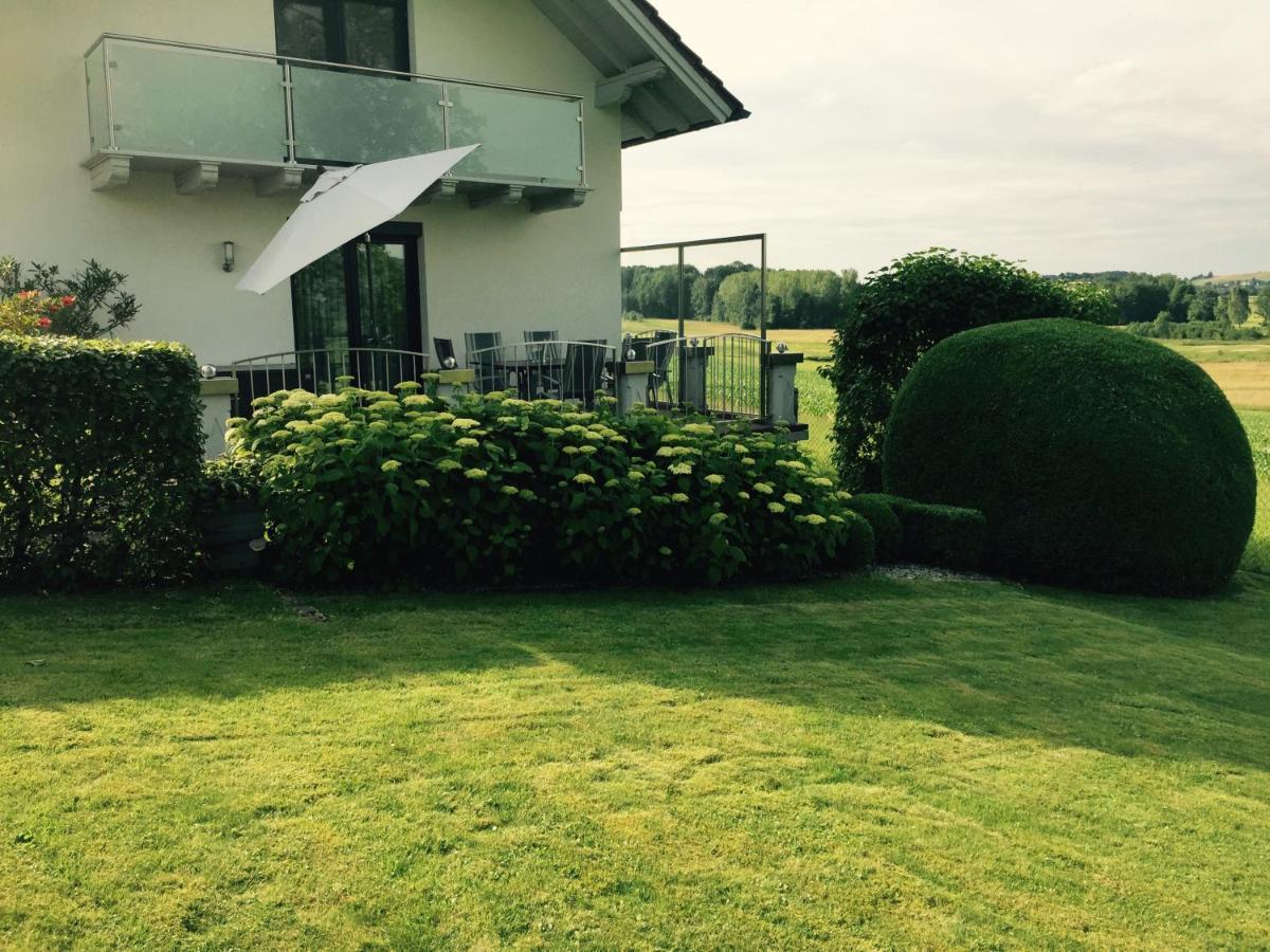 Das Ferienhaus Attersee Exterior photo